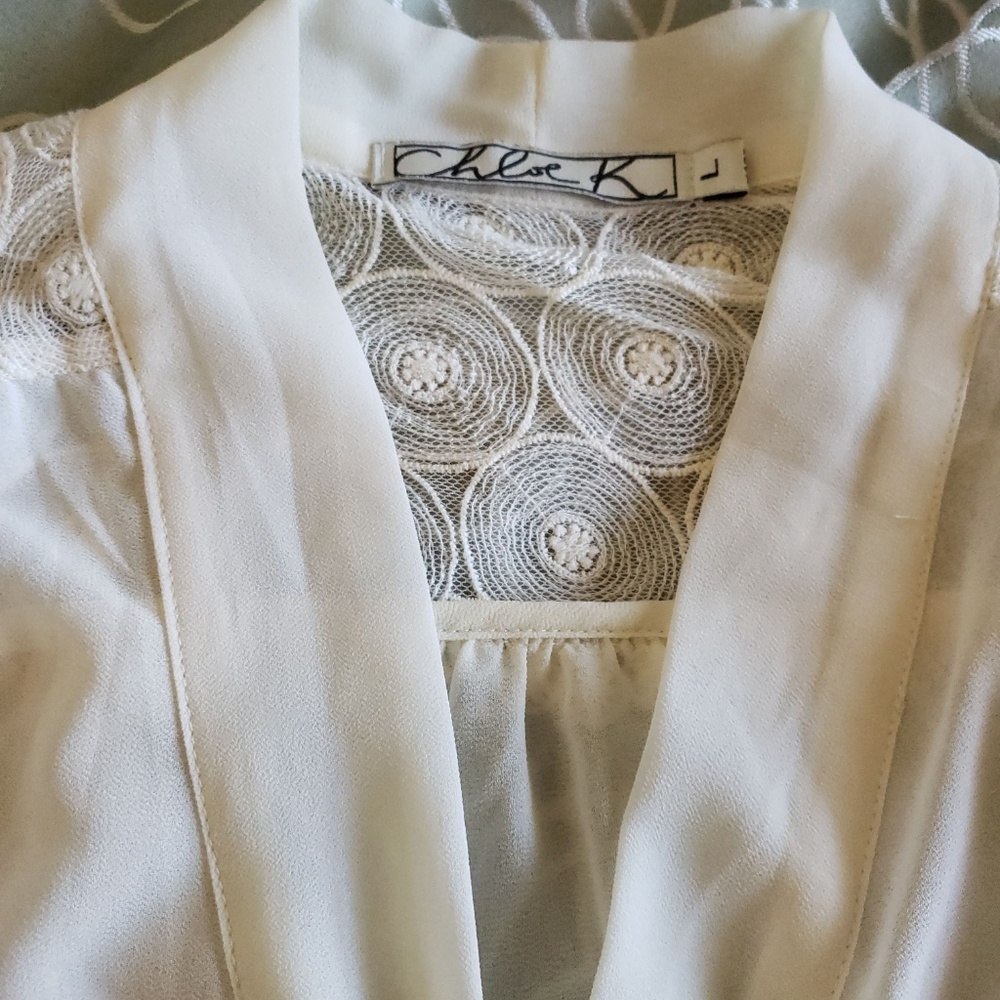 Ribbon blouse - Picture 4 of 5